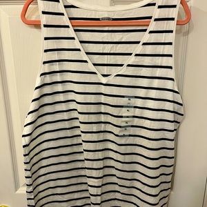 Old navy tank top